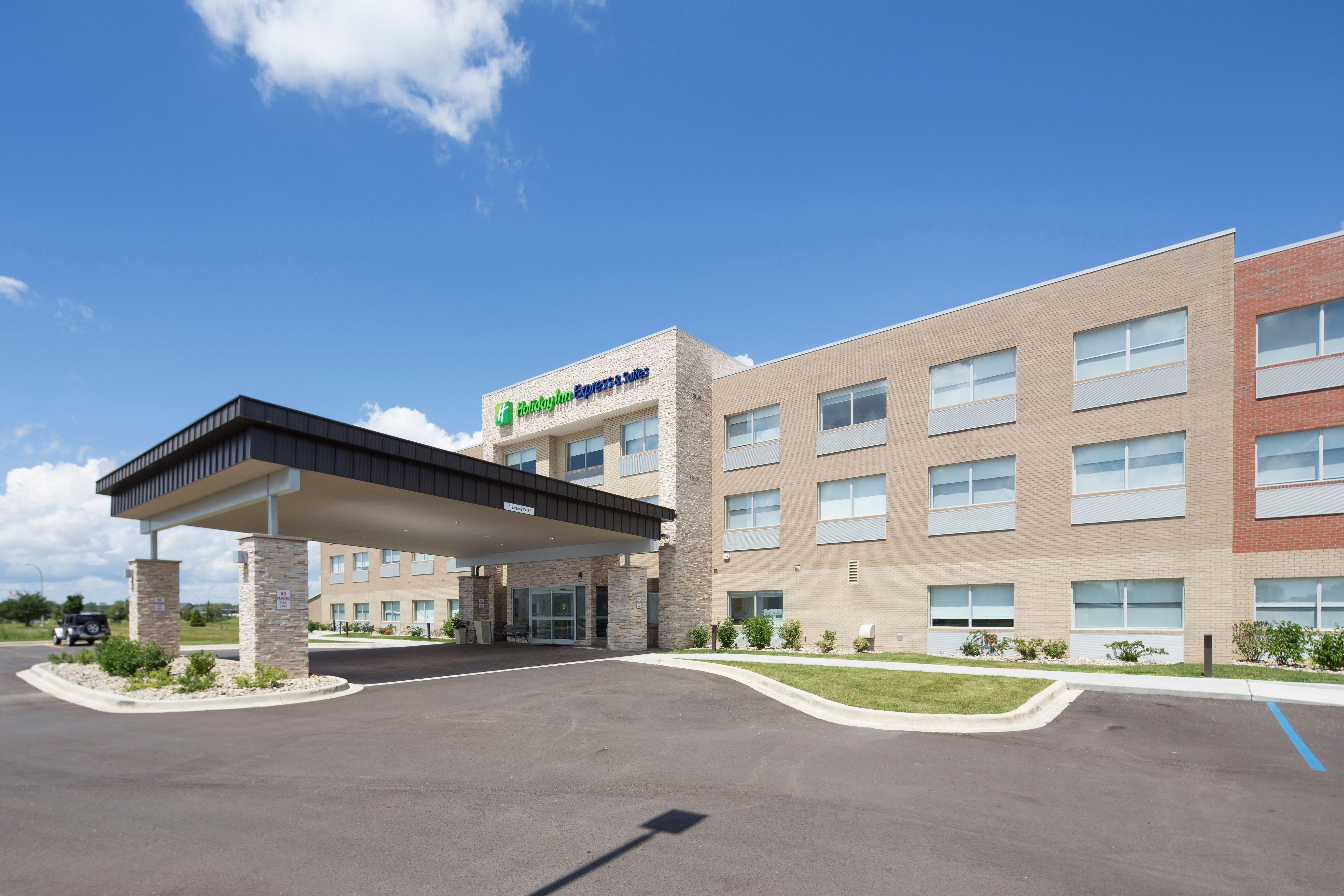 Holiday Inn Express & Suites Monroe By Ihg Exterior photo